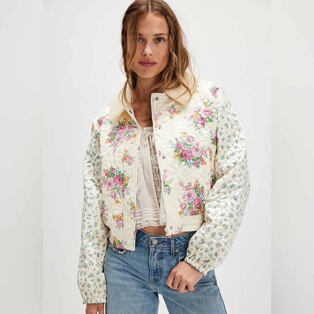 L For Love & Lemons Marlee Cropped Puffer Size Medium Sold Out